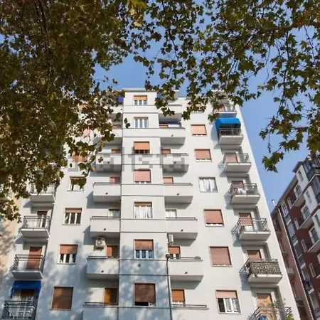 Small Panoramic Flat In Milan- One Bedroom Only * Милан